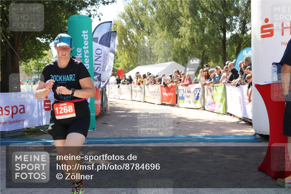 07.09.2025 - 19. Norderstedt Triathlon Zöllner http://msf.ph/oto/8784696 07.09.2025 13:11:20 Ziel 188, 783, 1268 meine-sportfotos.de