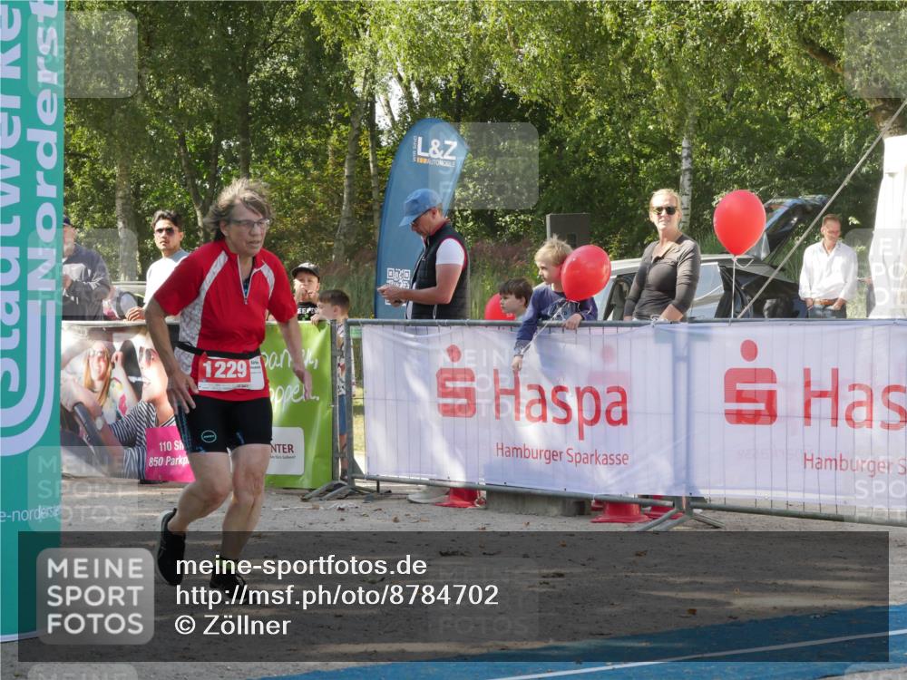 07.09.2025 - 19. Norderstedt Triathlon Zöllner http://msf.ph/oto/8784702 07.09.2025 12:23:15 Ziel 1229 meine-sportfotos.de