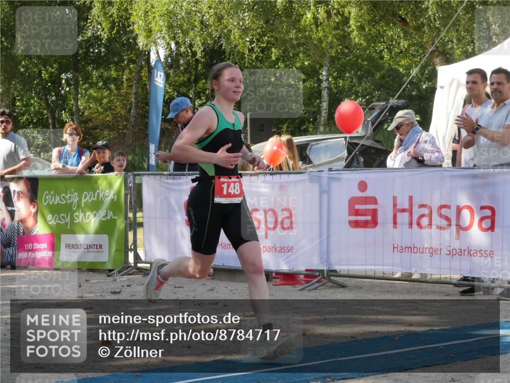 07.09.2025 - 19. Norderstedt Triathlon Zöllner http://msf.ph/oto/8784717 07.09.2025 12:23:44 Ziel 148 meine-sportfotos.de