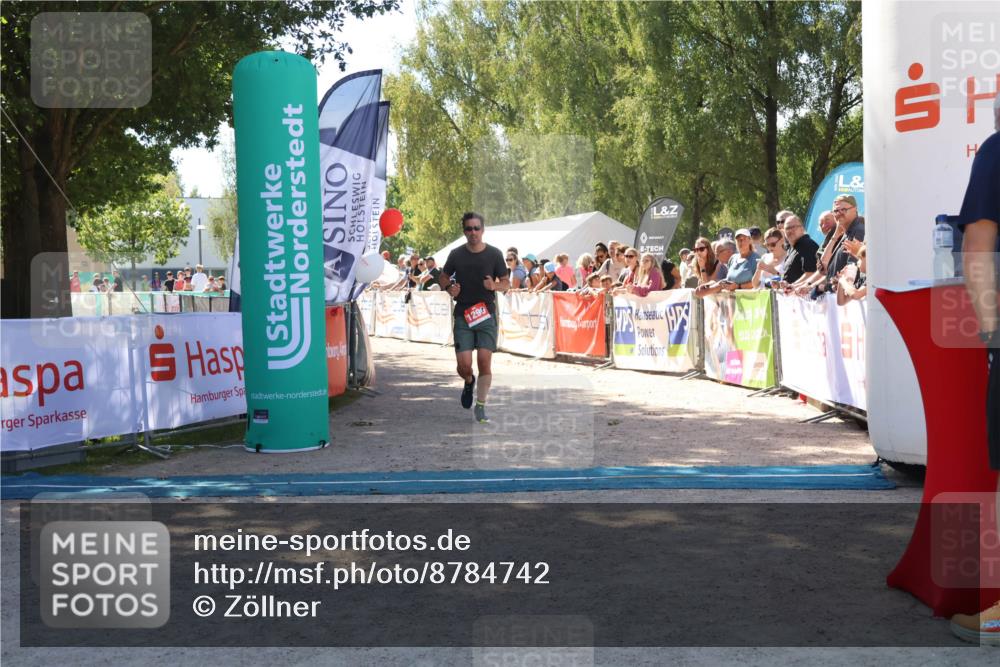 07.09.2025 - 19. Norderstedt Triathlon Zöllner http://msf.ph/oto/8784742 07.09.2025 13:11:32 Ziel 1290 meine-sportfotos.de