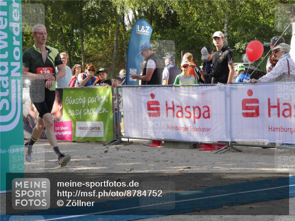 07.09.2025 - 19. Norderstedt Triathlon Zöllner http://msf.ph/oto/8784752 07.09.2025 12:24:24 Ziel 138, 152 meine-sportfotos.de