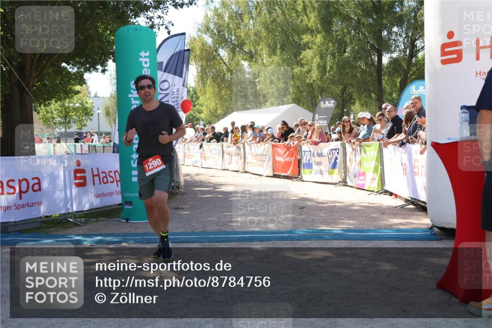 07.09.2025 - 19. Norderstedt Triathlon Zöllner http://msf.ph/oto/8784756 07.09.2025 13:11:34 Ziel 1290 meine-sportfotos.de