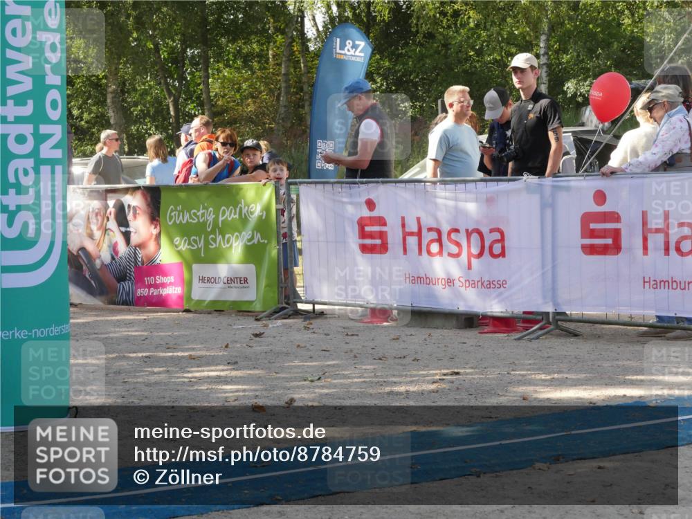 07.09.2025 - 19. Norderstedt Triathlon Zöllner http://msf.ph/oto/8784759 07.09.2025 12:24:27 Ziel 138, 152, 281 meine-sportfotos.de
