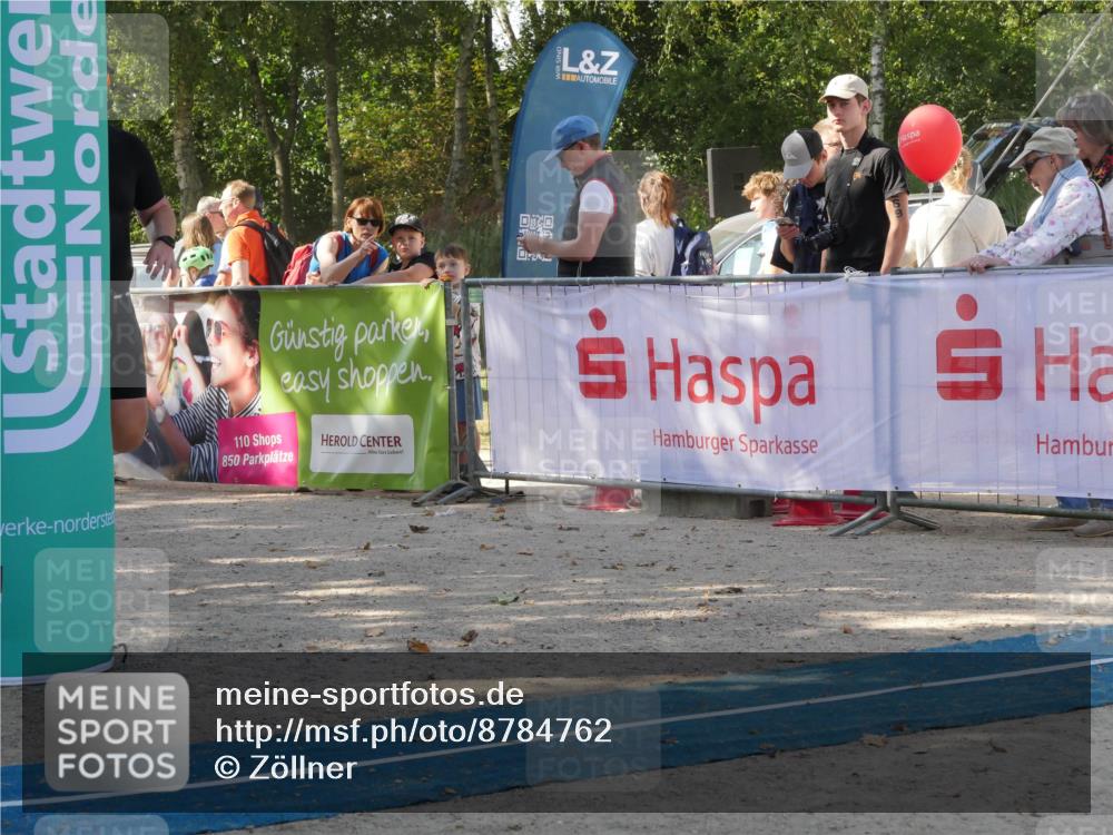 07.09.2025 - 19. Norderstedt Triathlon Zöllner http://msf.ph/oto/8784762 07.09.2025 12:24:28 Ziel 138, 152, 281 meine-sportfotos.de