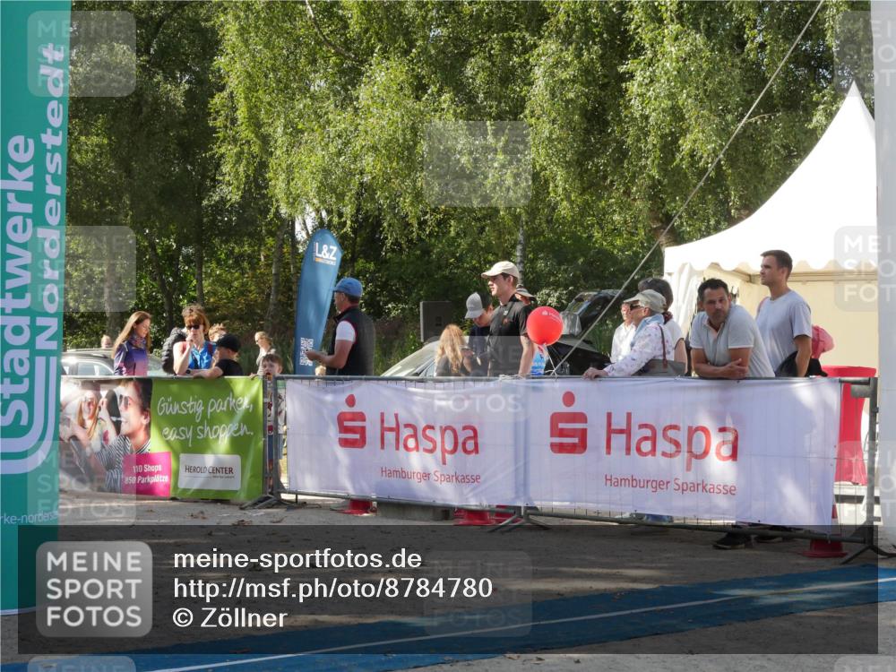 07.09.2025 - 19. Norderstedt Triathlon Zöllner http://msf.ph/oto/8784780 07.09.2025 12:24:48 Ziel  meine-sportfotos.de
