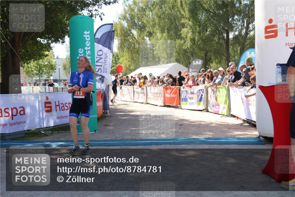07.09.2025 - 19. Norderstedt Triathlon Zöllner http://msf.ph/oto/8784781 07.09.2025 13:11:54 Ziel 213 meine-sportfotos.de