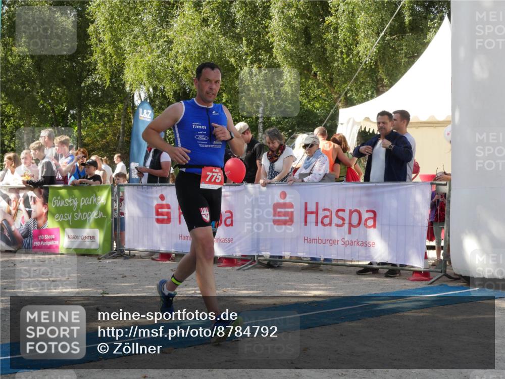 07.09.2025 - 19. Norderstedt Triathlon Zöllner http://msf.ph/oto/8784792 07.09.2025 12:26:40 Ziel 775 meine-sportfotos.de