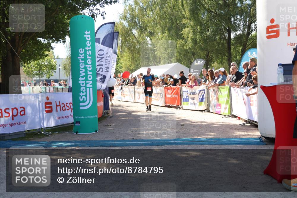 07.09.2025 - 19. Norderstedt Triathlon Zöllner http://msf.ph/oto/8784795 07.09.2025 13:11:58 Ziel 213, 244, 1342 meine-sportfotos.de
