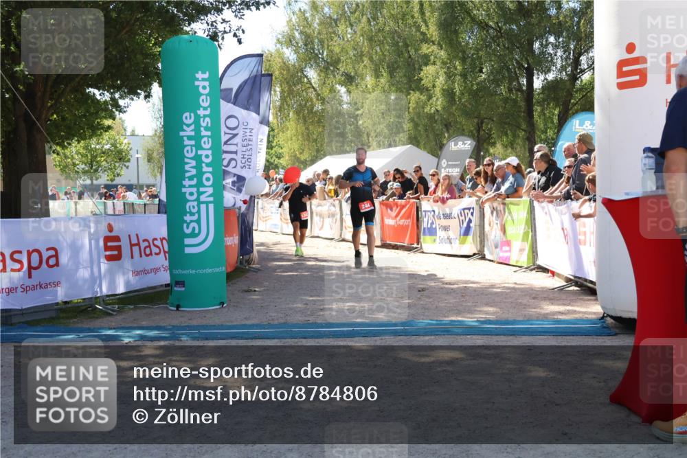 07.09.2025 - 19. Norderstedt Triathlon Zöllner http://msf.ph/oto/8784806 07.09.2025 13:11:59 Ziel 244, 1342 meine-sportfotos.de