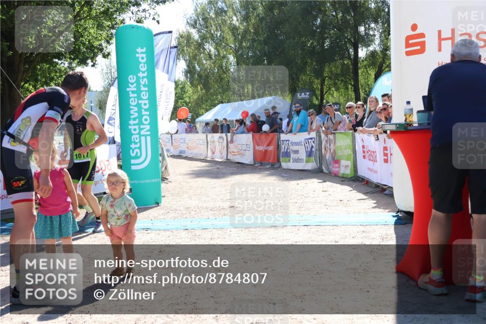 07.09.2025 - 19. Norderstedt Triathlon Zöllner http://msf.ph/oto/8784807 07.09.2025 15:24:55 Ziel 1017 meine-sportfotos.de