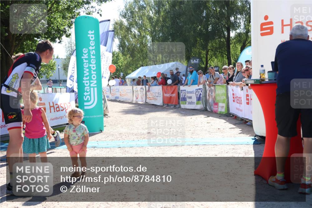 07.09.2025 - 19. Norderstedt Triathlon Zöllner http://msf.ph/oto/8784810 07.09.2025 15:24:55 Ziel 1017 meine-sportfotos.de