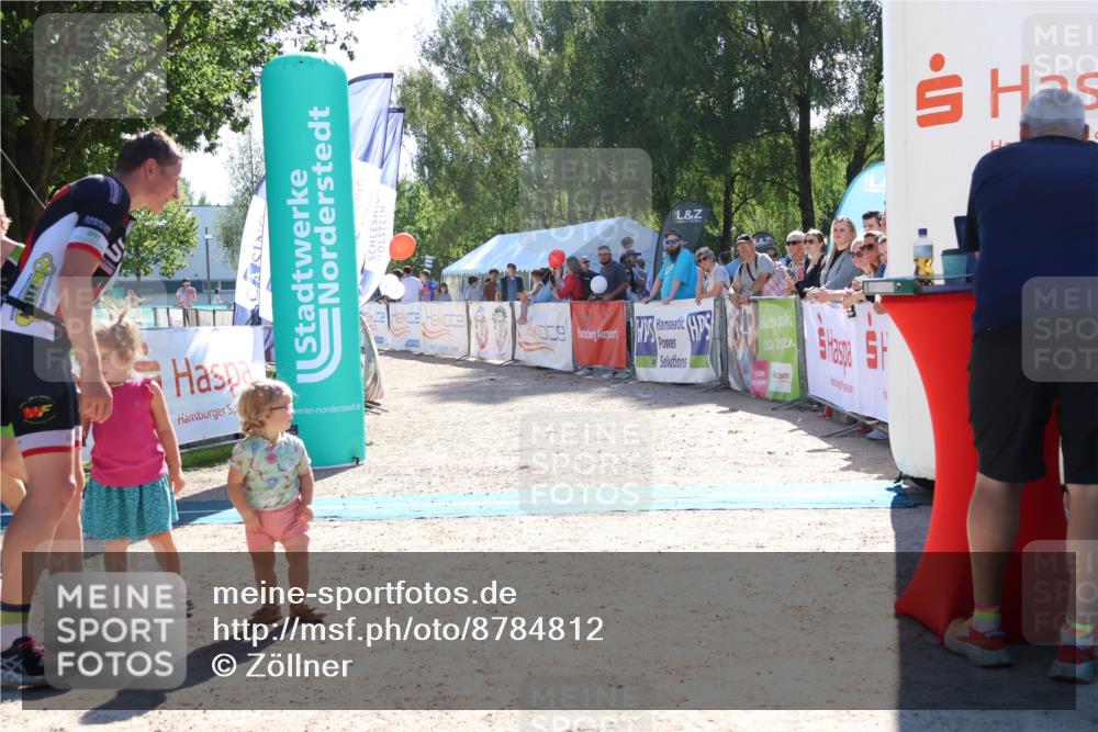 07.09.2025 - 19. Norderstedt Triathlon Zöllner http://msf.ph/oto/8784812 07.09.2025 15:24:55 Ziel 1017 meine-sportfotos.de