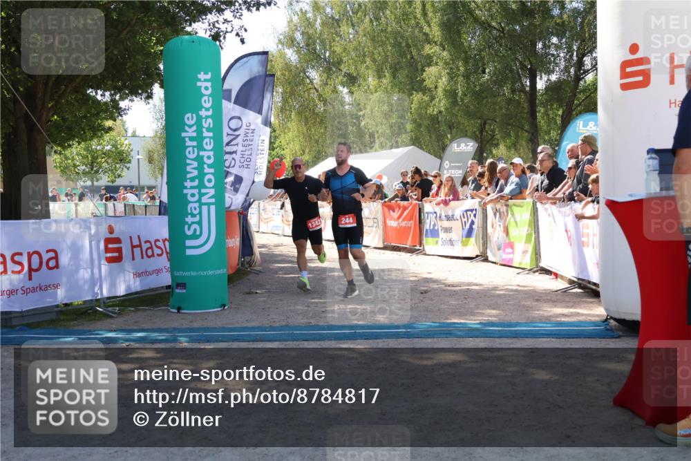 07.09.2025 - 19. Norderstedt Triathlon Zöllner http://msf.ph/oto/8784817 07.09.2025 13:12:00 Ziel 244, 1342 meine-sportfotos.de