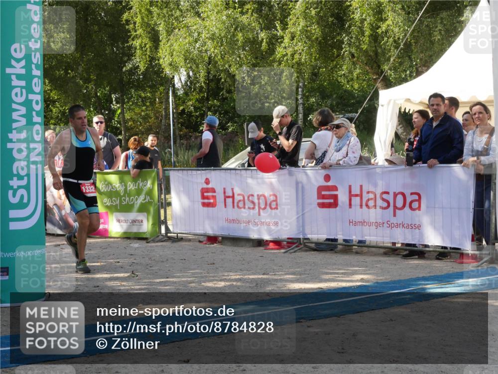 07.09.2025 - 19. Norderstedt Triathlon Zöllner http://msf.ph/oto/8784828 07.09.2025 12:28:15 Ziel 1332 meine-sportfotos.de