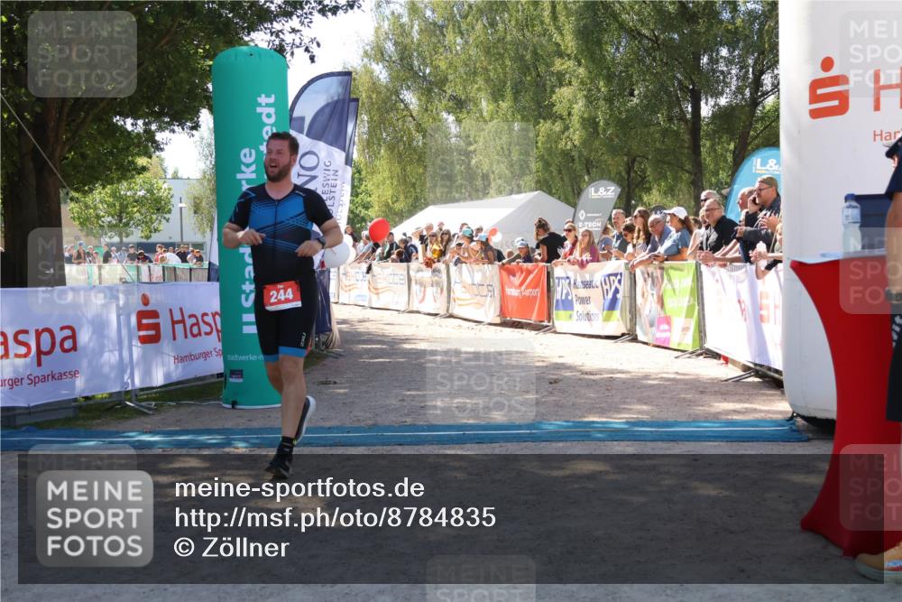 07.09.2025 - 19. Norderstedt Triathlon Zöllner http://msf.ph/oto/8784835 07.09.2025 13:12:02 Ziel 244, 1342 meine-sportfotos.de