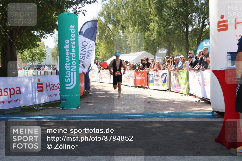 07.09.2025 - 19. Norderstedt Triathlon Zöllner http://msf.ph/oto/8784852 07.09.2025 13:12:10 Ziel 820 meine-sportfotos.de