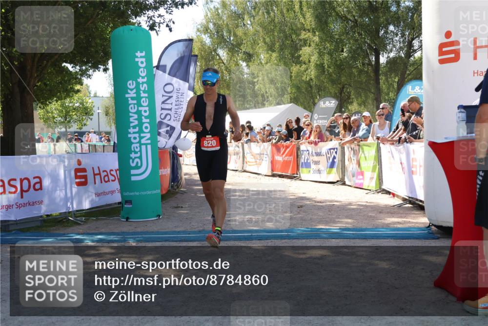 07.09.2025 - 19. Norderstedt Triathlon Zöllner http://msf.ph/oto/8784860 07.09.2025 13:12:11 Ziel 820 meine-sportfotos.de