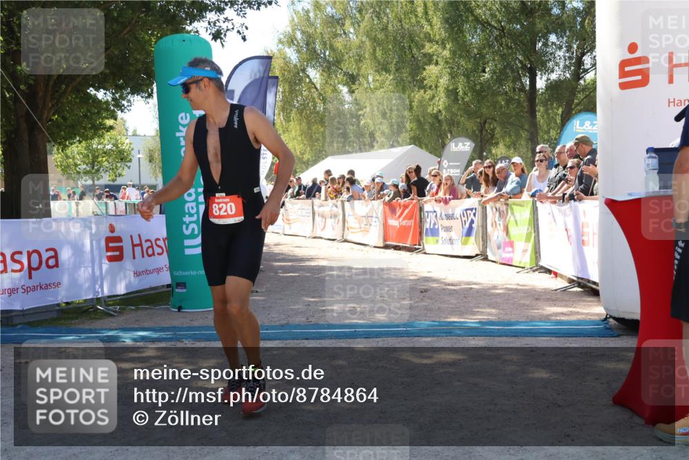 07.09.2025 - 19. Norderstedt Triathlon Zöllner http://msf.ph/oto/8784864 07.09.2025 13:12:12 Ziel 820 meine-sportfotos.de