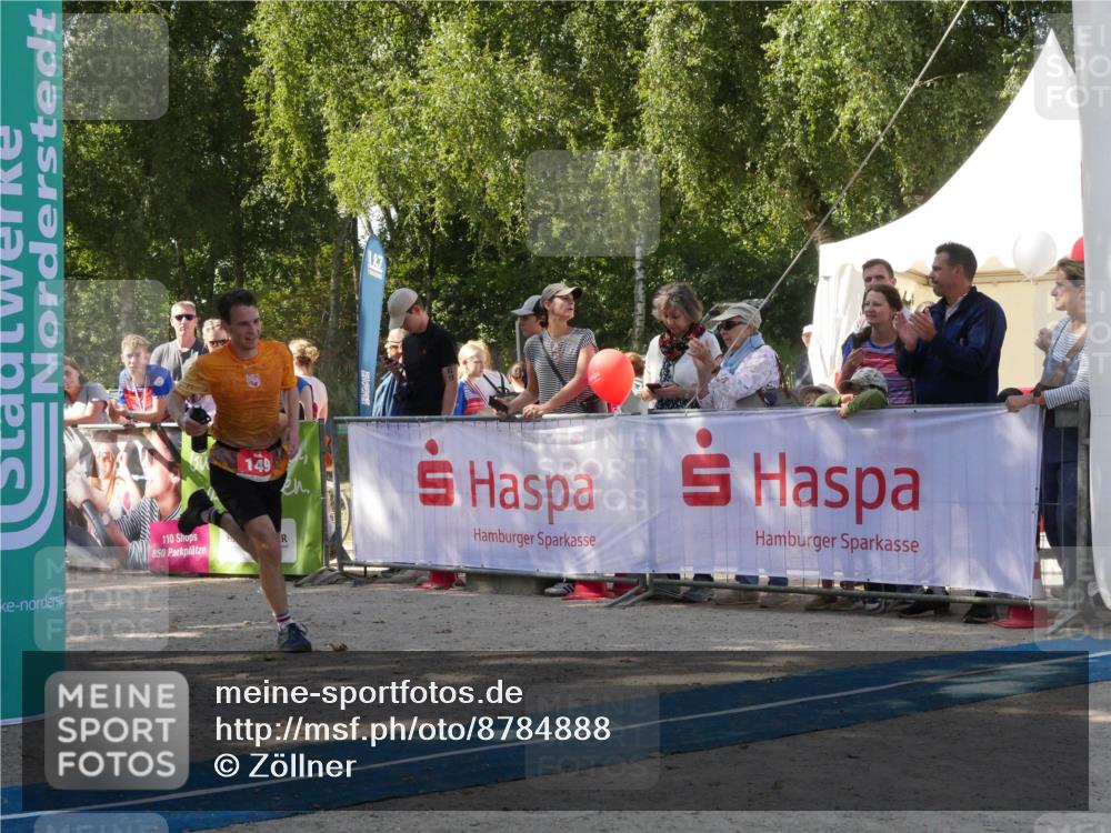 07.09.2025 - 19. Norderstedt Triathlon Zöllner http://msf.ph/oto/8784888 07.09.2025 12:29:27 Ziel 149, 155 meine-sportfotos.de