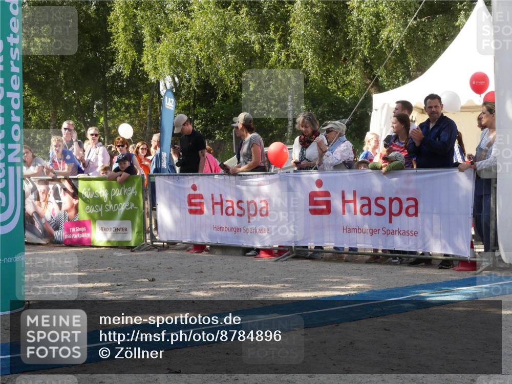 07.09.2025 - 19. Norderstedt Triathlon Zöllner http://msf.ph/oto/8784896 07.09.2025 12:29:29 Ziel 149, 155 meine-sportfotos.de