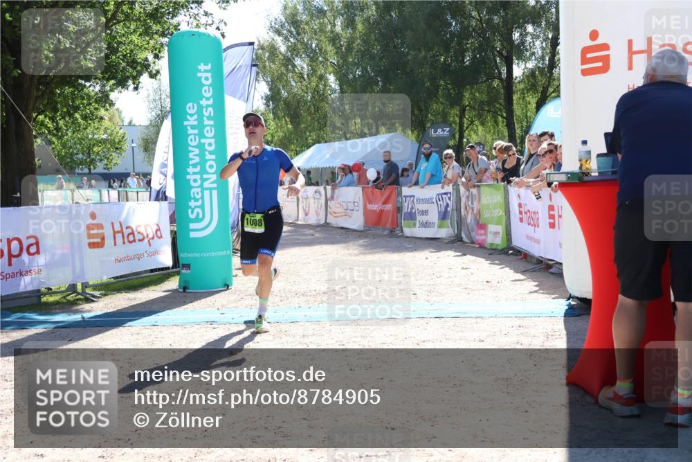07.09.2025 - 19. Norderstedt Triathlon Zöllner http://msf.ph/oto/8784905 07.09.2025 15:25:10 Ziel 1008, 1401 meine-sportfotos.de