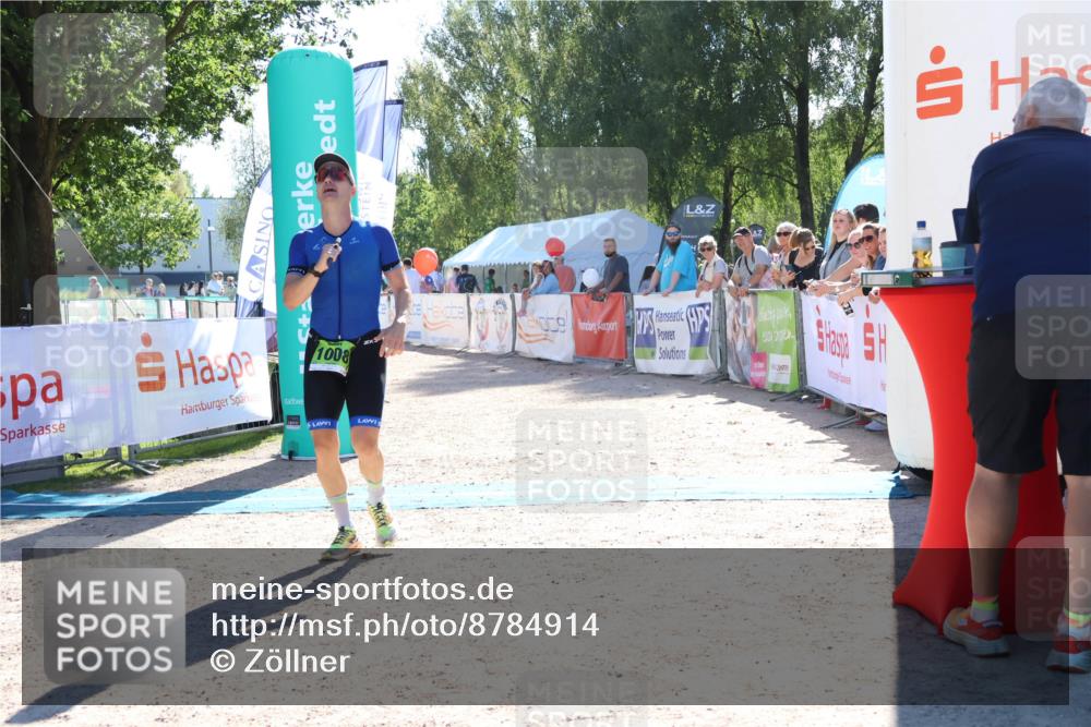 07.09.2025 - 19. Norderstedt Triathlon Zöllner http://msf.ph/oto/8784914 07.09.2025 15:25:10 Ziel 1008, 1401 meine-sportfotos.de