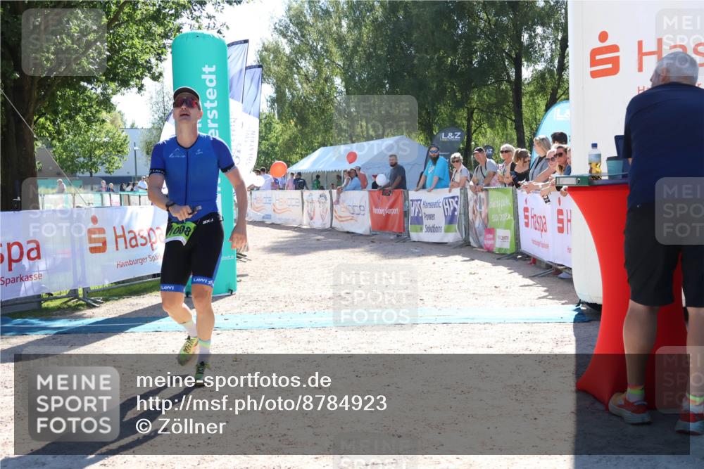 07.09.2025 - 19. Norderstedt Triathlon Zöllner http://msf.ph/oto/8784923 07.09.2025 15:25:11 Ziel 1008 meine-sportfotos.de