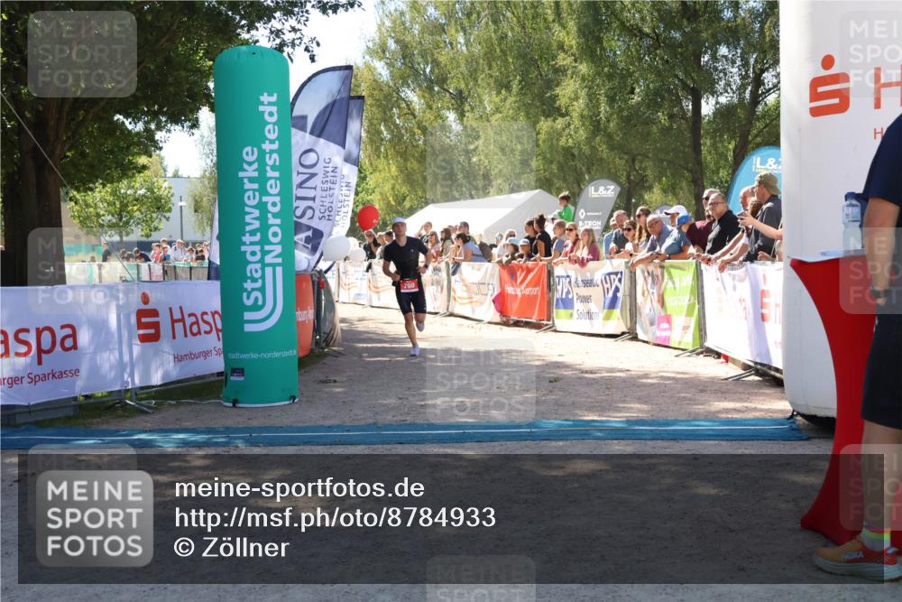 07.09.2025 - 19. Norderstedt Triathlon Zöllner http://msf.ph/oto/8784933 07.09.2025 13:12:29 Ziel 169, 700 meine-sportfotos.de