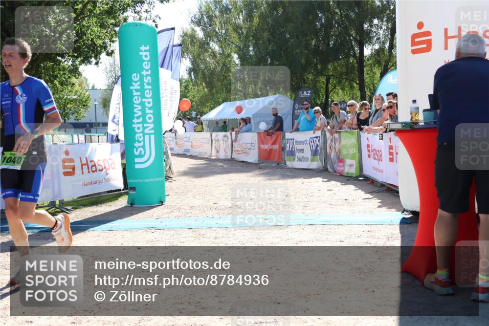 07.09.2025 - 19. Norderstedt Triathlon Zöllner http://msf.ph/oto/8784936 07.09.2025 15:25:22 Ziel 1040 meine-sportfotos.de