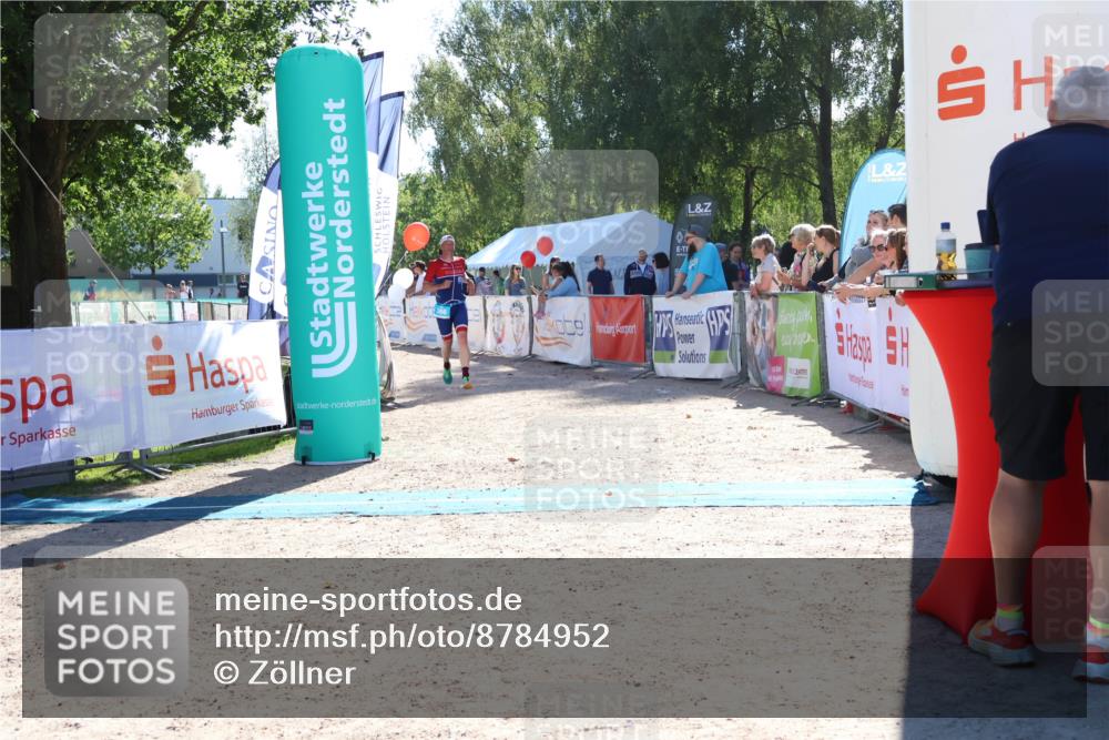 07.09.2025 - 19. Norderstedt Triathlon Zöllner http://msf.ph/oto/8784952 07.09.2025 15:25:59 Ziel 366 meine-sportfotos.de