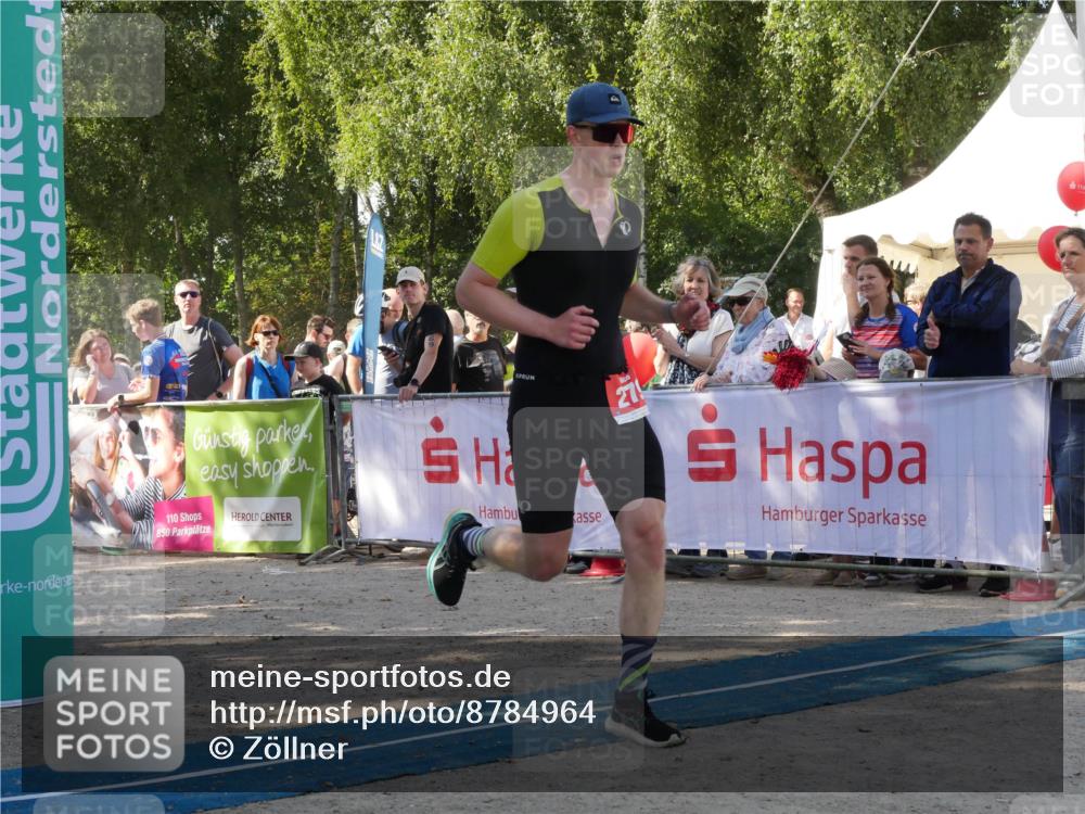 07.09.2025 - 19. Norderstedt Triathlon Zöllner http://msf.ph/oto/8784964 07.09.2025 12:30:31 Ziel 279 meine-sportfotos.de