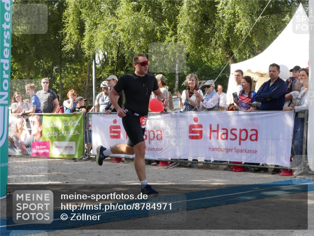 07.09.2025 - 19. Norderstedt Triathlon Zöllner http://msf.ph/oto/8784971 07.09.2025 12:30:44 Ziel 252 meine-sportfotos.de