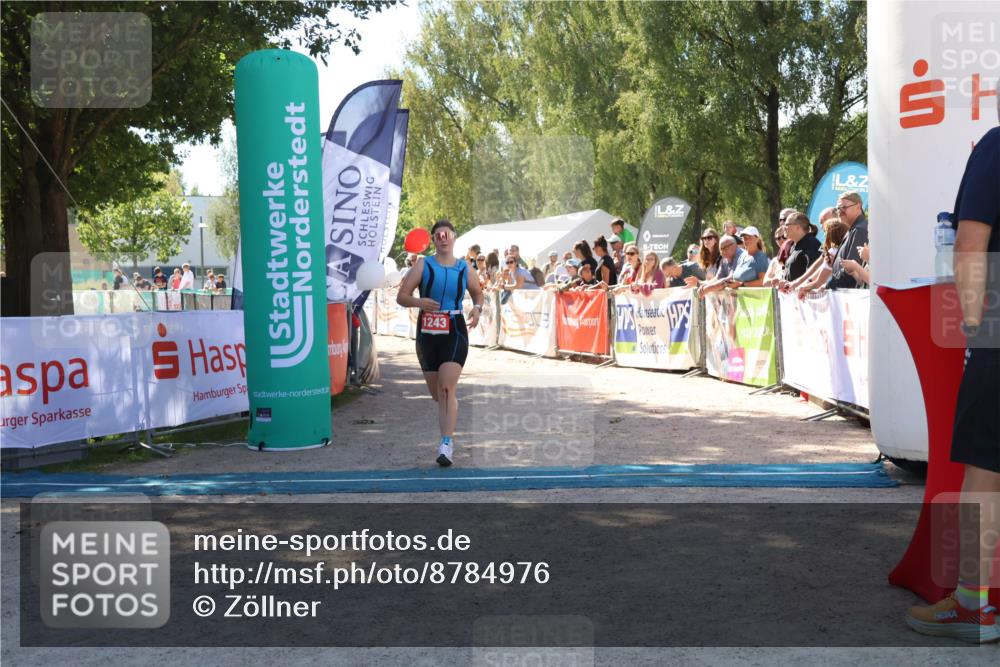 07.09.2025 - 19. Norderstedt Triathlon Zöllner http://msf.ph/oto/8784976 07.09.2025 13:12:39 Ziel 1243 meine-sportfotos.de