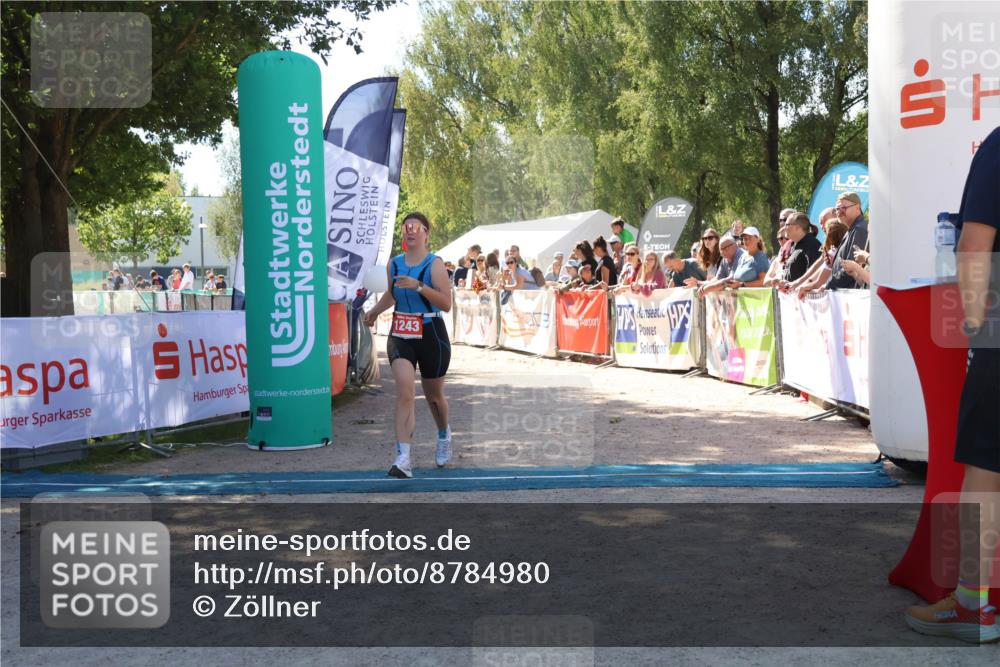 07.09.2025 - 19. Norderstedt Triathlon Zöllner http://msf.ph/oto/8784980 07.09.2025 13:12:39 Ziel 1243 meine-sportfotos.de