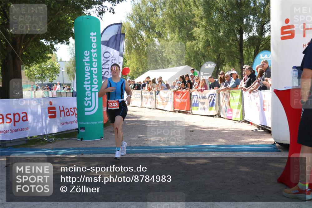 07.09.2025 - 19. Norderstedt Triathlon Zöllner http://msf.ph/oto/8784983 07.09.2025 13:12:40 Ziel 1243 meine-sportfotos.de