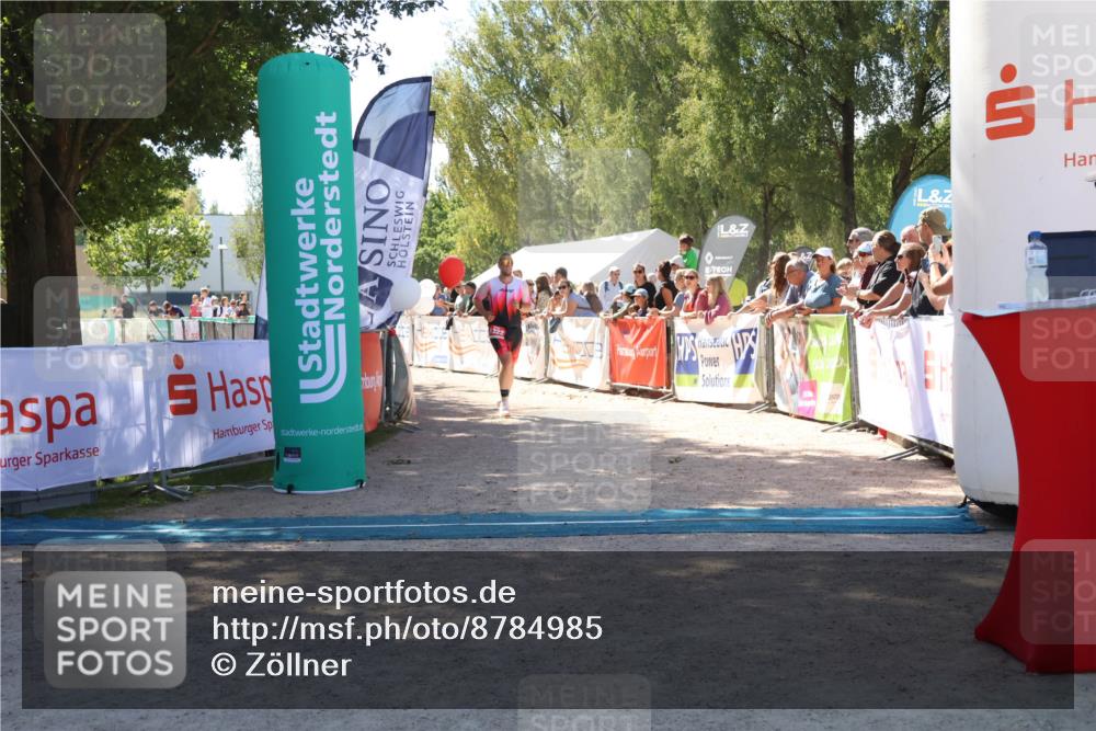 07.09.2025 - 19. Norderstedt Triathlon Zöllner http://msf.ph/oto/8784985 07.09.2025 13:13:05 Ziel 1322 meine-sportfotos.de