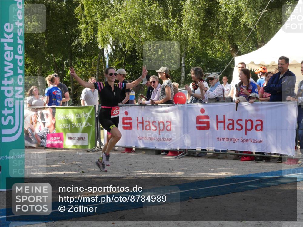 07.09.2025 - 19. Norderstedt Triathlon Zöllner http://msf.ph/oto/8784989 07.09.2025 12:31:10 Ziel 822 meine-sportfotos.de