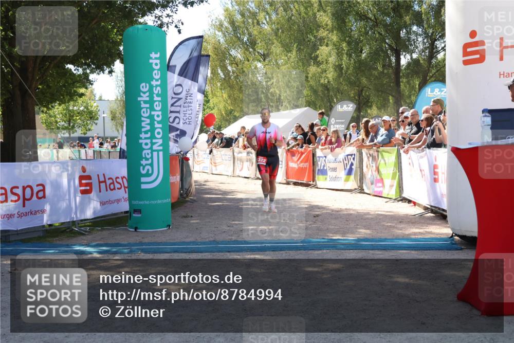 07.09.2025 - 19. Norderstedt Triathlon Zöllner http://msf.ph/oto/8784994 07.09.2025 13:13:06 Ziel 156, 1322 meine-sportfotos.de