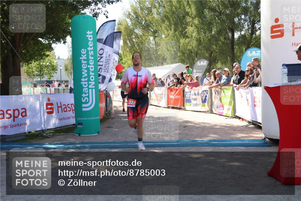 07.09.2025 - 19. Norderstedt Triathlon Zöllner http://msf.ph/oto/8785003 07.09.2025 13:13:08 Ziel 156, 1322 meine-sportfotos.de