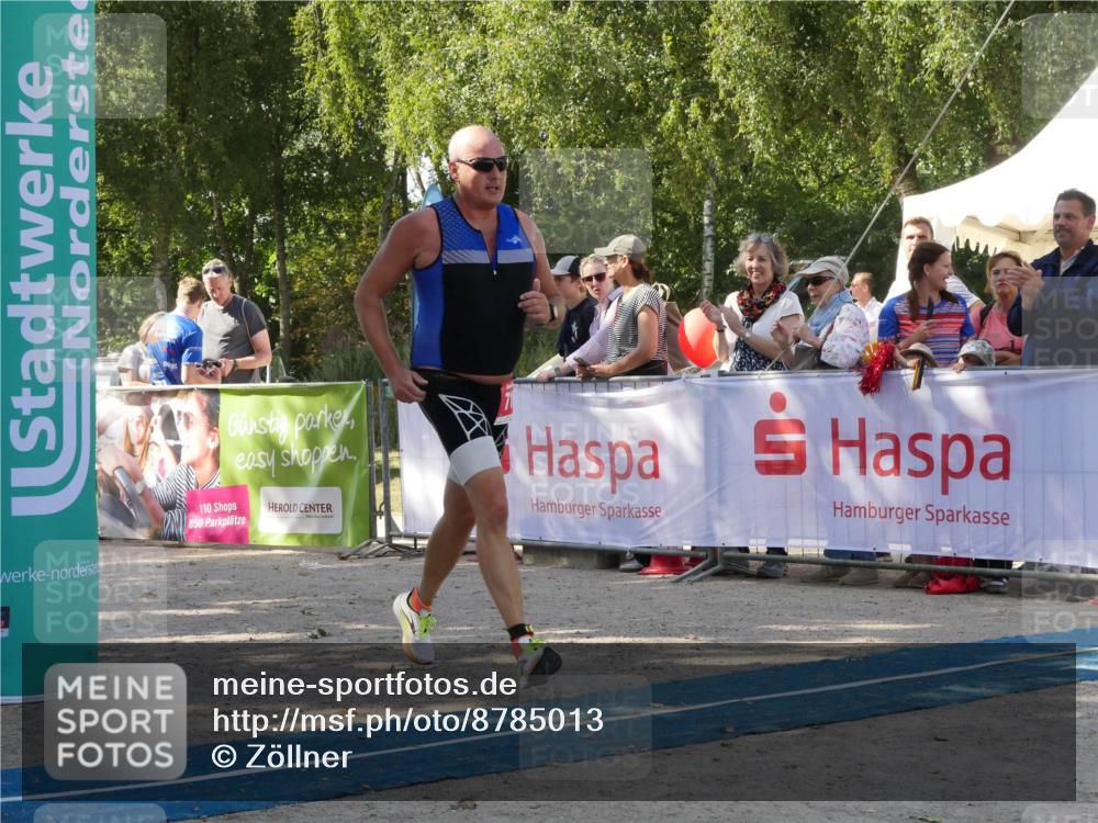 07.09.2025 - 19. Norderstedt Triathlon Zöllner http://msf.ph/oto/8785013 07.09.2025 12:31:34 Ziel 710 meine-sportfotos.de