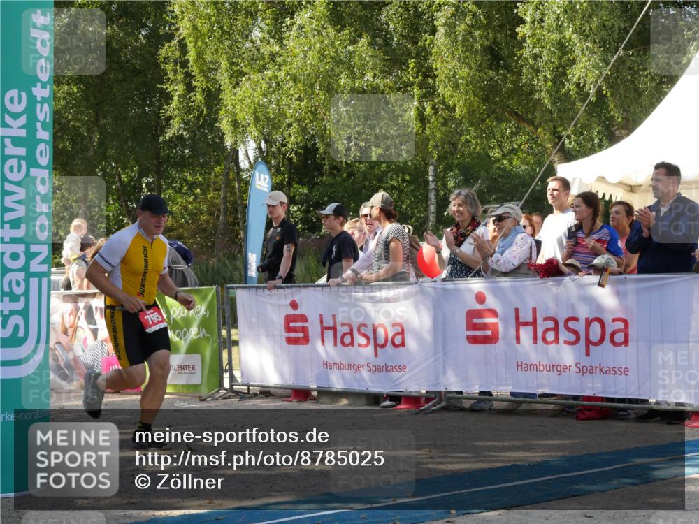 07.09.2025 - 19. Norderstedt Triathlon Zöllner http://msf.ph/oto/8785025 07.09.2025 12:32:19 Ziel 795 meine-sportfotos.de