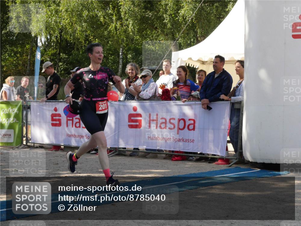 07.09.2025 - 19. Norderstedt Triathlon Zöllner http://msf.ph/oto/8785040 07.09.2025 12:32:39 Ziel 201 meine-sportfotos.de