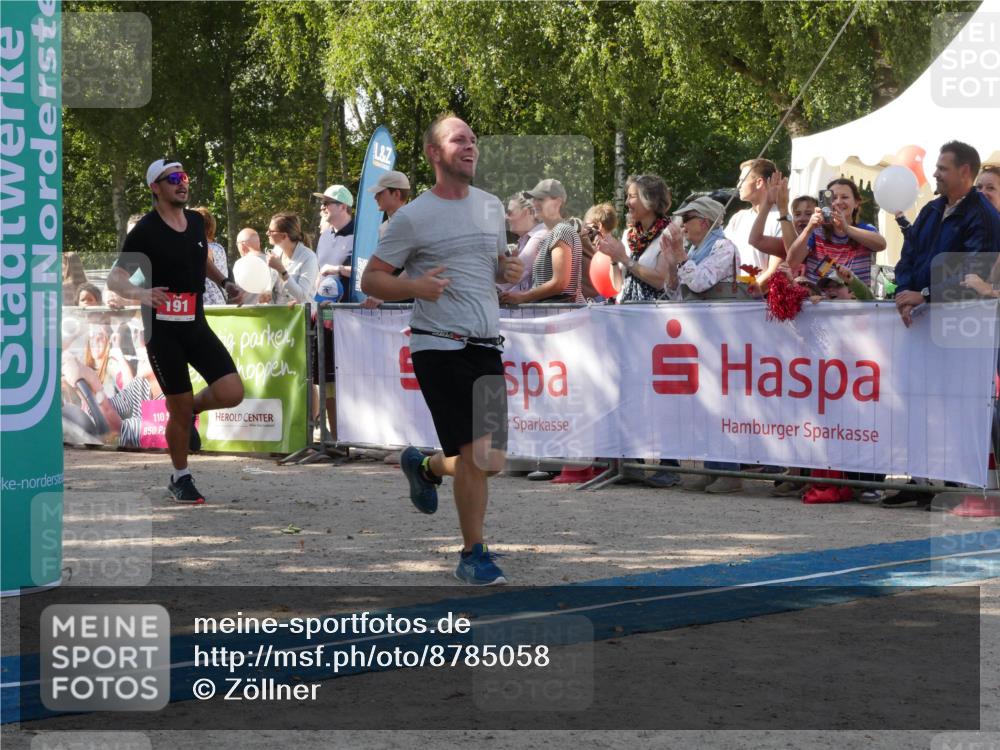 07.09.2025 - 19. Norderstedt Triathlon Zöllner http://msf.ph/oto/8785058 07.09.2025 12:33:45 Ziel 191, 782, 801, 1223 meine-sportfotos.de