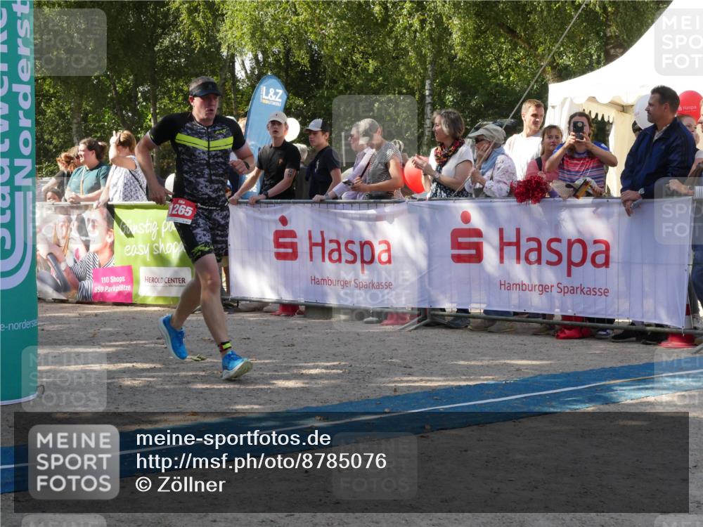 07.09.2025 - 19. Norderstedt Triathlon Zöllner http://msf.ph/oto/8785076 07.09.2025 12:33:51 Ziel 191, 782, 801, 815, 1265 meine-sportfotos.de