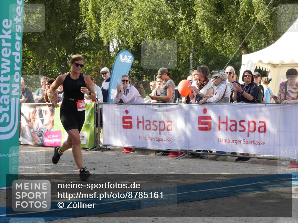 07.09.2025 - 19. Norderstedt Triathlon Zöllner http://msf.ph/oto/8785161 07.09.2025 12:35:56 Ziel 845 meine-sportfotos.de
