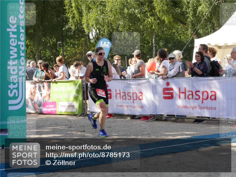 07.09.2025 - 19. Norderstedt Triathlon Zöllner http://msf.ph/oto/8785173 07.09.2025 12:36:38 Ziel 1258 meine-sportfotos.de