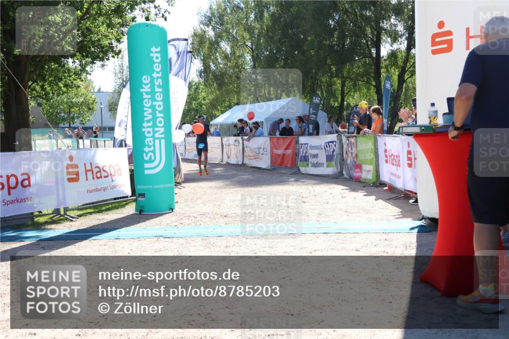 07.09.2025 - 19. Norderstedt Triathlon Zöllner http://msf.ph/oto/8785203 07.09.2025 15:29:18 Ziel 394 meine-sportfotos.de
