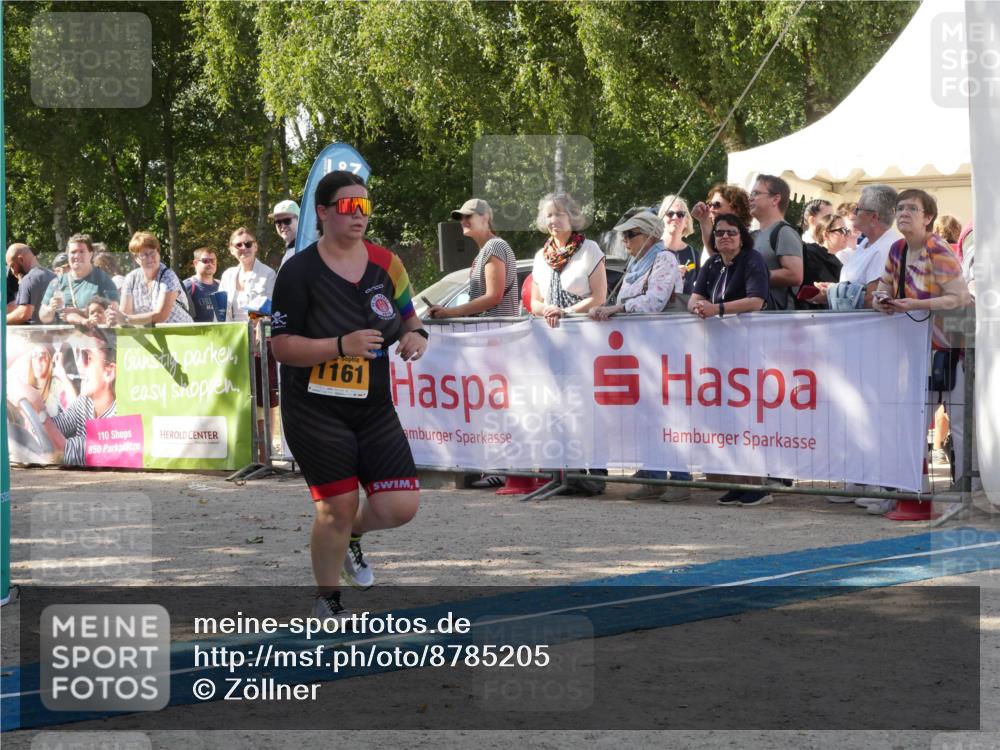 07.09.2025 - 19. Norderstedt Triathlon Zöllner http://msf.ph/oto/8785205 07.09.2025 12:37:01 Ziel 1161 meine-sportfotos.de