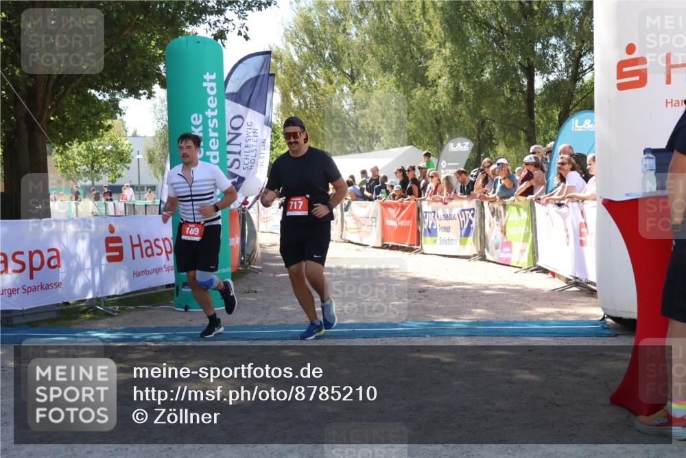 07.09.2025 - 19. Norderstedt Triathlon Zöllner http://msf.ph/oto/8785210 07.09.2025 13:14:49 Ziel 189, 717 meine-sportfotos.de