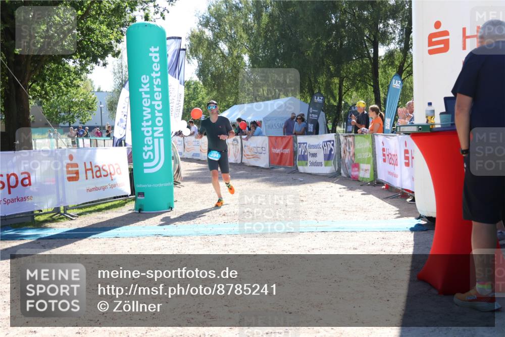 07.09.2025 - 19. Norderstedt Triathlon Zöllner http://msf.ph/oto/8785241 07.09.2025 15:29:20 Ziel 394 meine-sportfotos.de